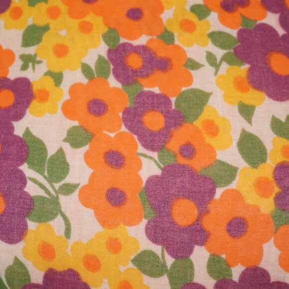 Vintage 70s Floral Ruffle Dress - Picture 3 of 9